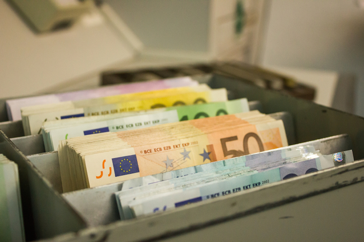Anatocismo, Mc chiede l’intervento dell’Antitrust e Banca d’Italia