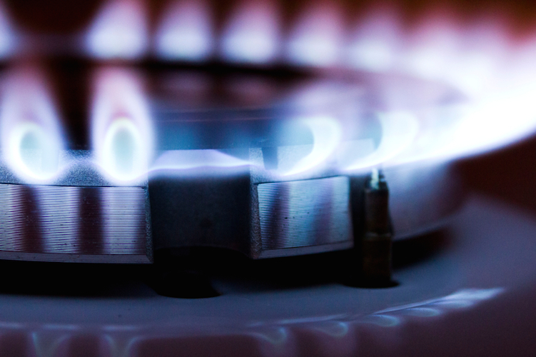 Luce E Gas Come Difendersi Dalle Maxi Bollette Il Salvagente
