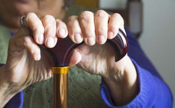 Anziani in Rsa, Movimento consumatori lancia la campagna “Paga la quota giusta”