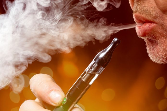 Sigarette elettroniche: torna la voglia di fumo meno dannoso. Ma sapete  come scegliere?