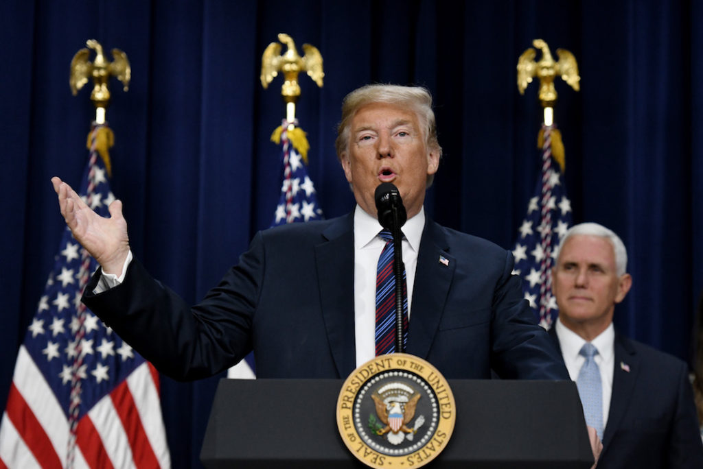 Dietro la difesa del glifosato di Trump, l’uso bellico del fosforo bianco