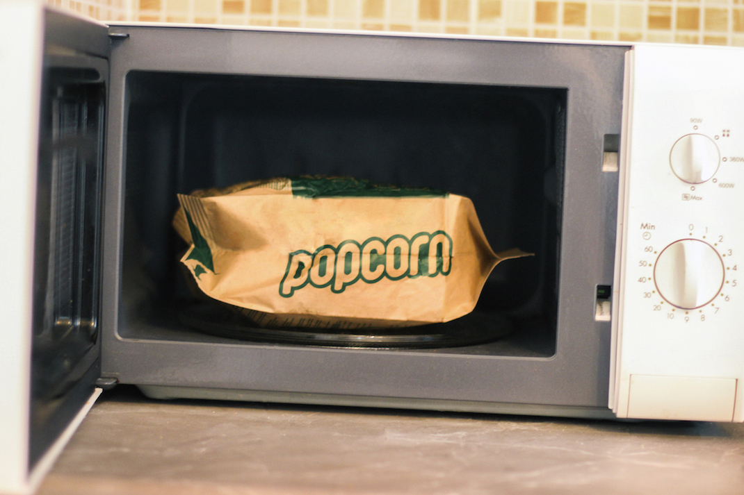 Pfas nei popcorn per il microonde. Dagli Usa parte la campagna di pressione