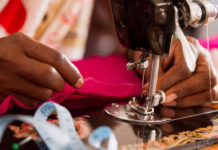 lavoratrici tessile fabbrica india