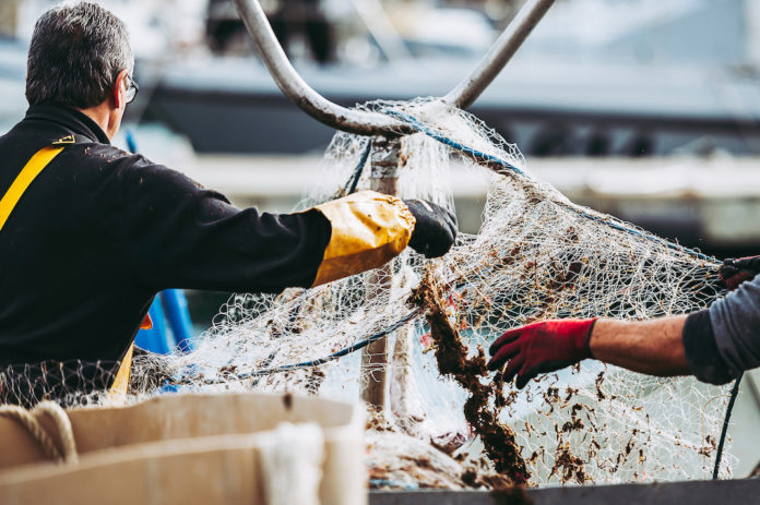 SALVAMARE PESCATORI RIFIUTI