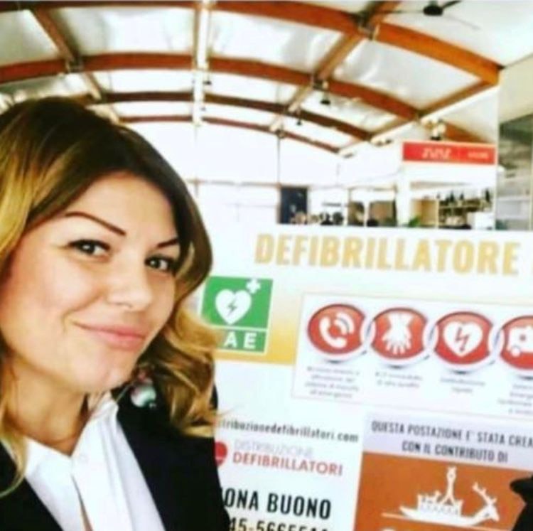 Attacco cardiaco: salvarsi è possibile (grazie ad un buon defibrillatore pubblico)