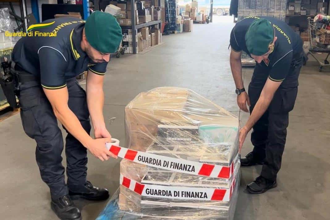 Sicurezza prodotti: Guardia di Finanza sequestra 500 finti pasticcini in  resina - La Nuova Provincia