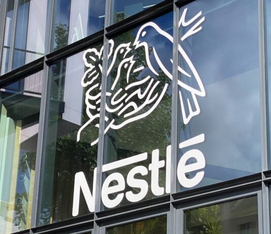 Arsenico e piombo negli alimenti per bambini: il Texas fa causa a Nestlé e Gerber nestlè