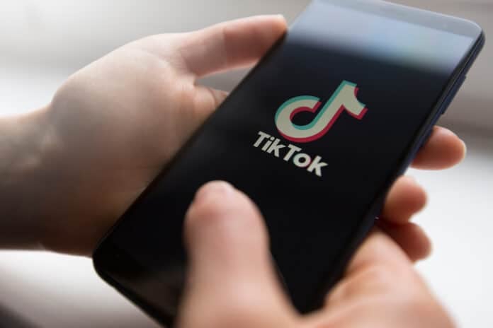 tik tok