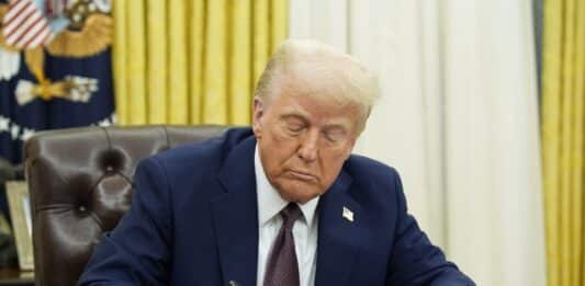 Trump dichiara il glifosato strategico per la sicurezza nazionale TRUMP PFAS DAZI ANTIBIOTICO-RESISTENZA GLIFOSATO