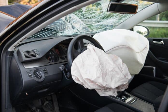 Schwerer Unfall auf dem Ochsenweg airbag