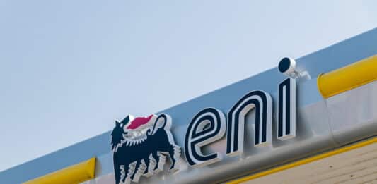 Sanzione a Eni: ha pubblicato i dati dei firmatari della denuncia di Greenpeace ENI