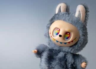 Labubu, cresce la mania e l’allarme: sequestri in Italia e analisi tedesche sui rischi LABUBU