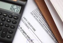 Cartelle non pagate, da gennaio scatta il blocco automatico di stipendi e pensioni pubbliche cartelle fisco debiti