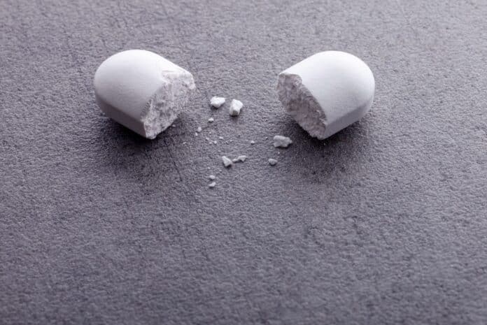 halbiert FARMACI PILLOLE SPEZZATE