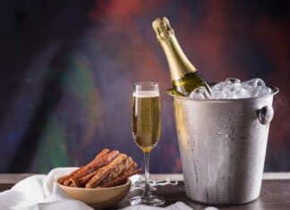 Veuve Clicquot, Mumm, Moët & Chandon in fondo al test francese degli champagne CHAMPAGNE