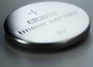 Pile a bottone, dopo Natale cresce il rischio: “Possono perforare l’esofago in mezz’ora” PILE A BOTTONE