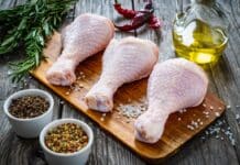 Antibiotico resistenza in 14 polli su 23: il test tedesco POLLO ANTIBIOTICO RESISTENZA