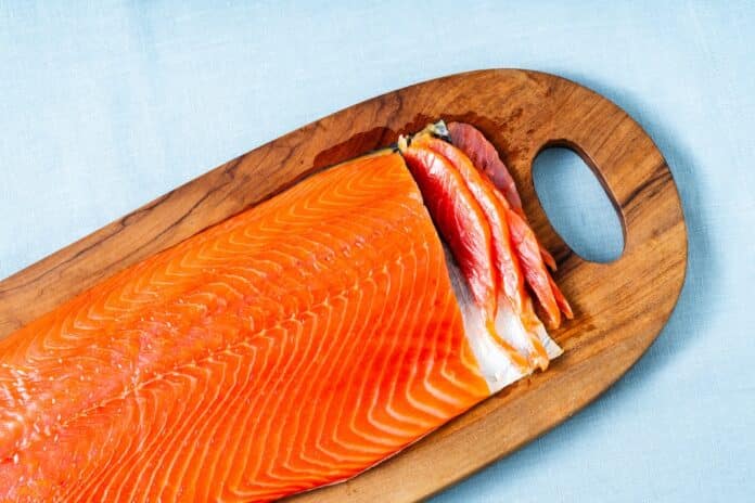 Traditional Whole Smoked Salmon on Wood Serving Board SALMONE AFFUMICATO