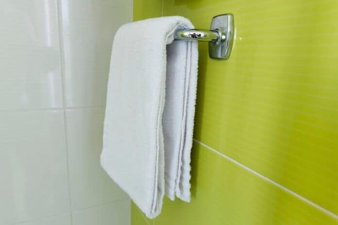 Montluçon, serviette de salle d'eau ASCIUGAMANO