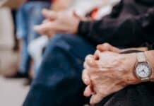 Volete i bollettini per pagare colf e badante? “Fatevi la Spid”