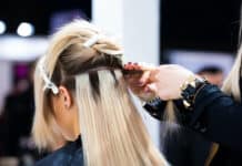 Extension per capelli: studio rivela presenza di centinaia di sostanze chimiche, di cui molte pericolose