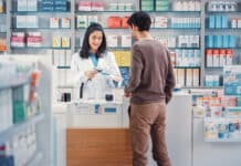 Esami in farmacia, chi brinda alla salute?