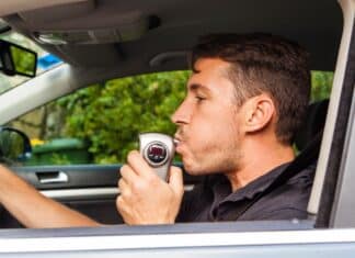 In vigore l’Alcolock per chi ha guidato in stato d’ebbrezza: 2mila euro per l’installazione alcolock