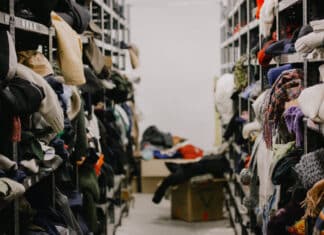 Vestiti non venduti, dal 19 luglio l’Europa dice stop al macero