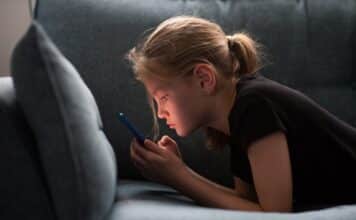 Instagram avvertirà i genitori se i figli cercano termini come “suicidio” Instagram