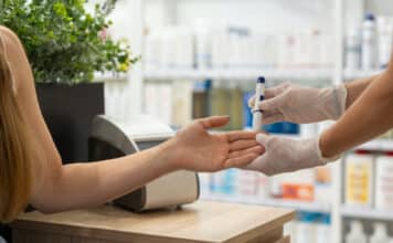 Farmacia dei servizi, il governo ci ripensa?