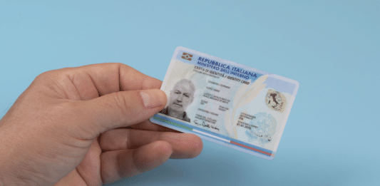 Approvata la carta d’identità a vita per gli over 75: ecco da quando è in vigore carta