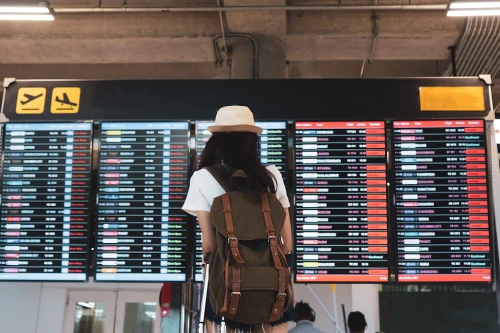 “Il mio volo la prossima settimana fa scalo a Dubai. Se rinuncio mi rimborsano?”
