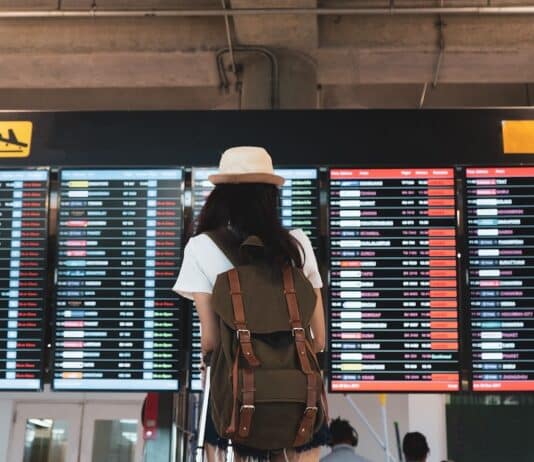 “Il mio volo la prossima settimana fa scalo a Dubai. Se rinuncio mi rimborsano?” volo