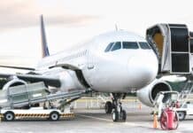 Voli cancellati “per la guerra”, l’escamotage per non pagare indennizzi voli