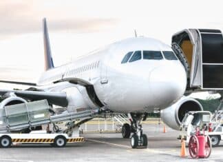 Voli cancellati “per la guerra”, l’escamotage per non pagare indennizzi voli