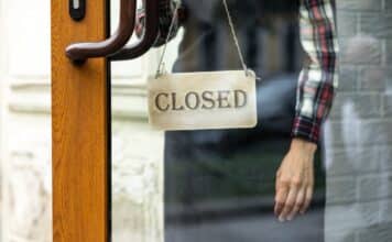 SUPERMERCATI APERTI LA DOMENICA