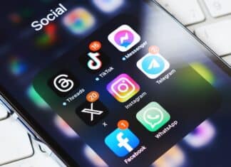 Account social bloccati senza spiegazioni: quali sono i diritti degli utenti e a chi rivolgersi social