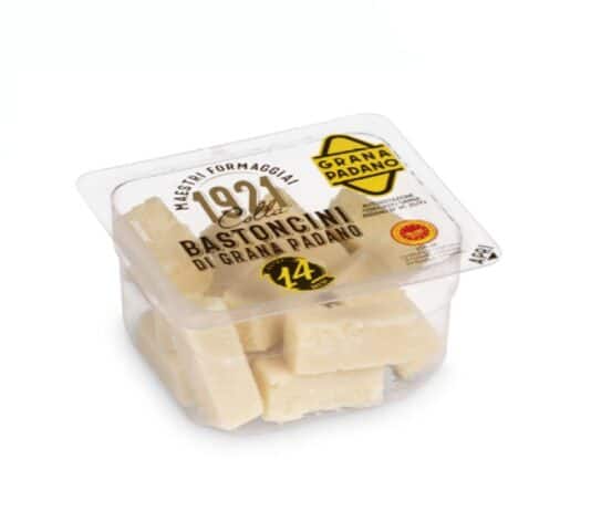 Corpi estranei: richiamati bastoncini di Grana Padano Dop “Maestri formaggiai”