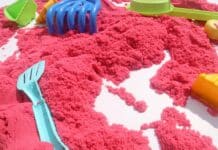 Giocattoli con sabbia contaminata da amianto: allarme internazionale SABBIA COLORATA AMIANTO