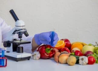 The chemical cocktail: la frutta e verdura italiana più contaminata da pesticidi PESTICIDI