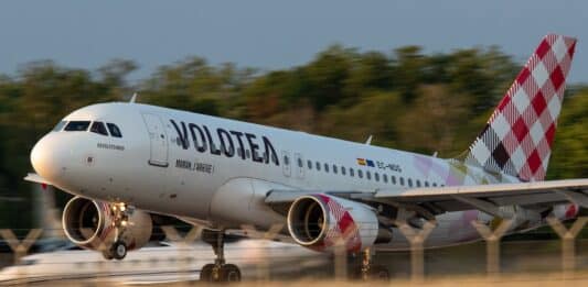 Sovrapprezzo per il carburante: Antitrust indaga su Volotea volotea