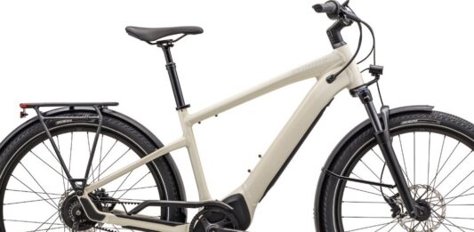 Problemi al paracatena, richiamo per e-bike Turbo Como e Vado