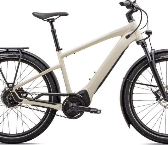 Problemi al paracatena, richiamo per e-bike Turbo Como e Vado