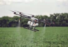 L’Italia apre ai pesticidi dai droni droni drone