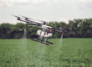 L’Italia apre ai pesticidi dai droni droni drone