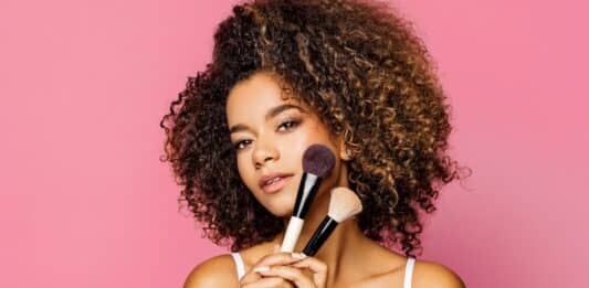 Bastano 5 giorni con cosmetici naturali per ridurre gli inquinanti nel sangue COSMETICI TRUCCHI