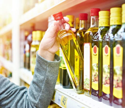 L’extravergine delude i tedeschi: bocciato un olio su quattro, tra cui De Cecco