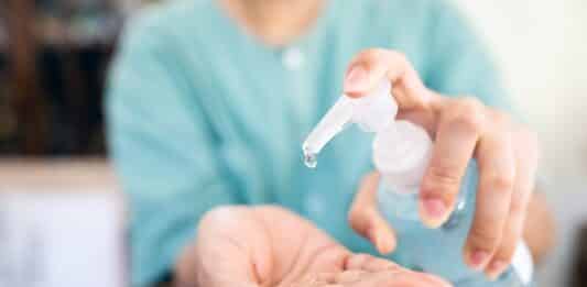 Il consumo di gel per le mani negli ospedali italiani è inferiore alle indicazioni Oms gel soluzione