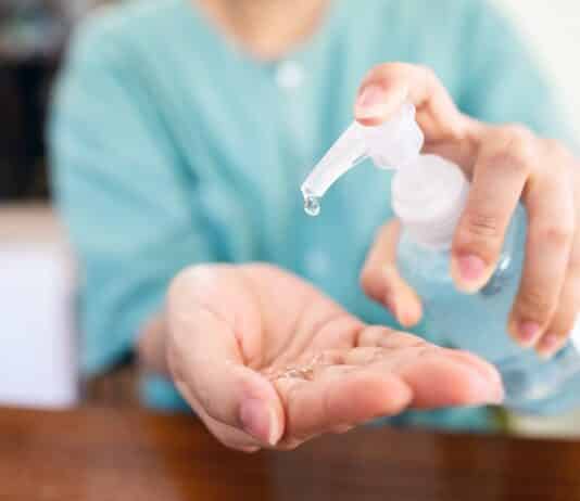 Il consumo di gel per le mani negli ospedali italiani è inferiore alle indicazioni Oms gel soluzione