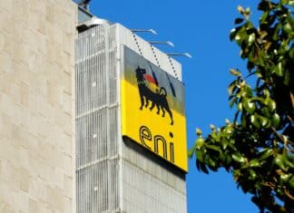 Greenpeace e ReCommon al Tar contro il mega progetto Ccs di Eni e Snam eni